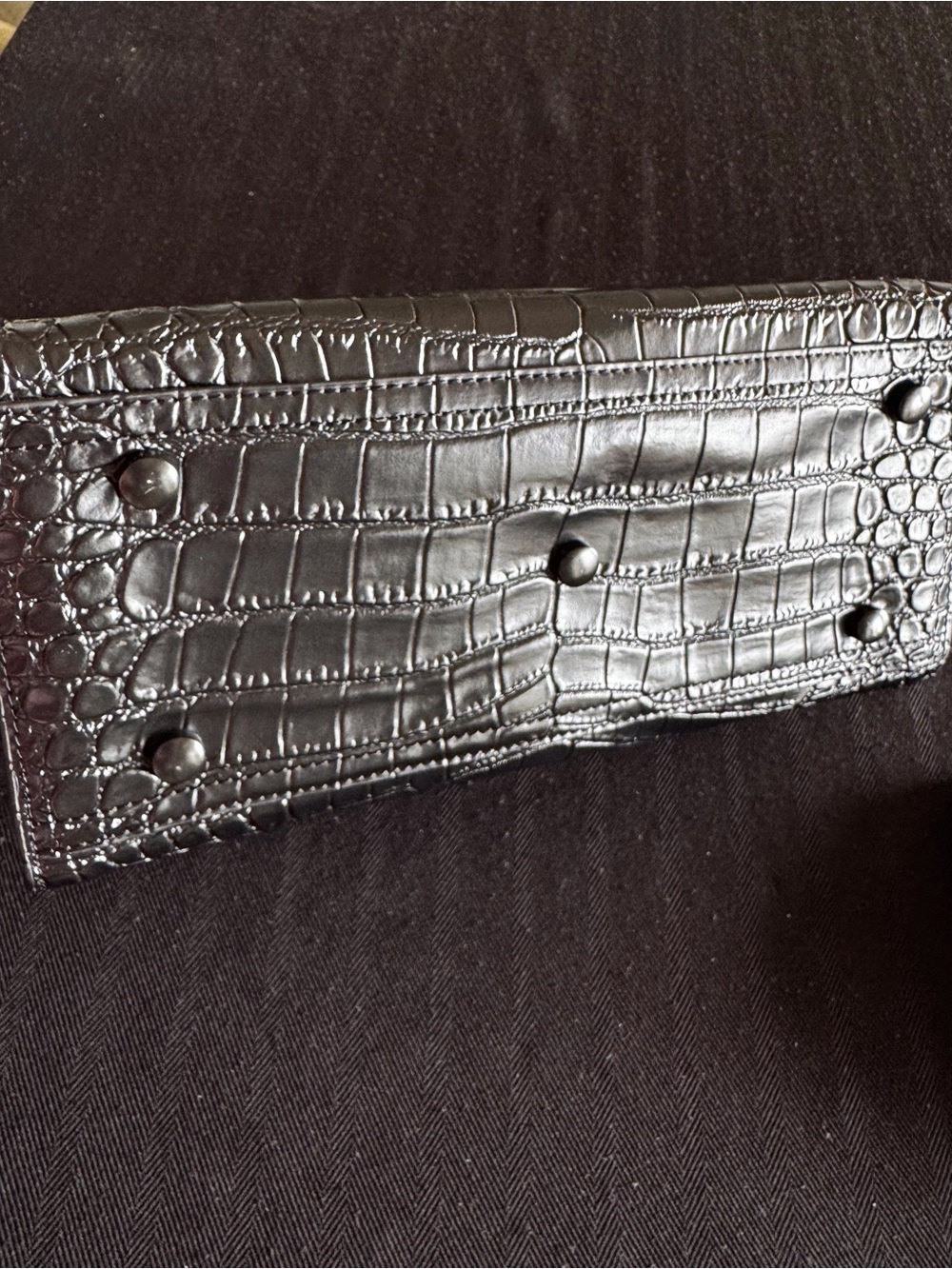 Top Handle Black Croc-Embossed Vegan Leather Bag crossbody strap - Picture 7 of 12